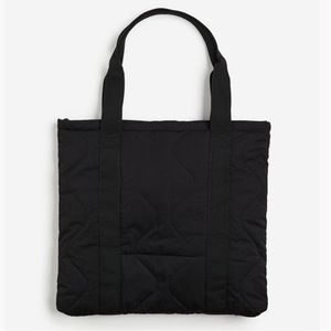 🆕 [h&m] quilted tote bag